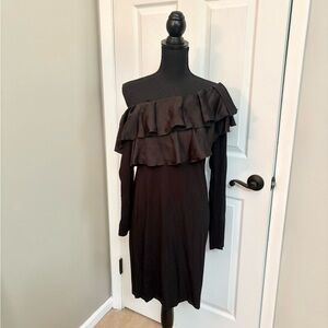 Vince Camuto Ruffle Dress 🖤